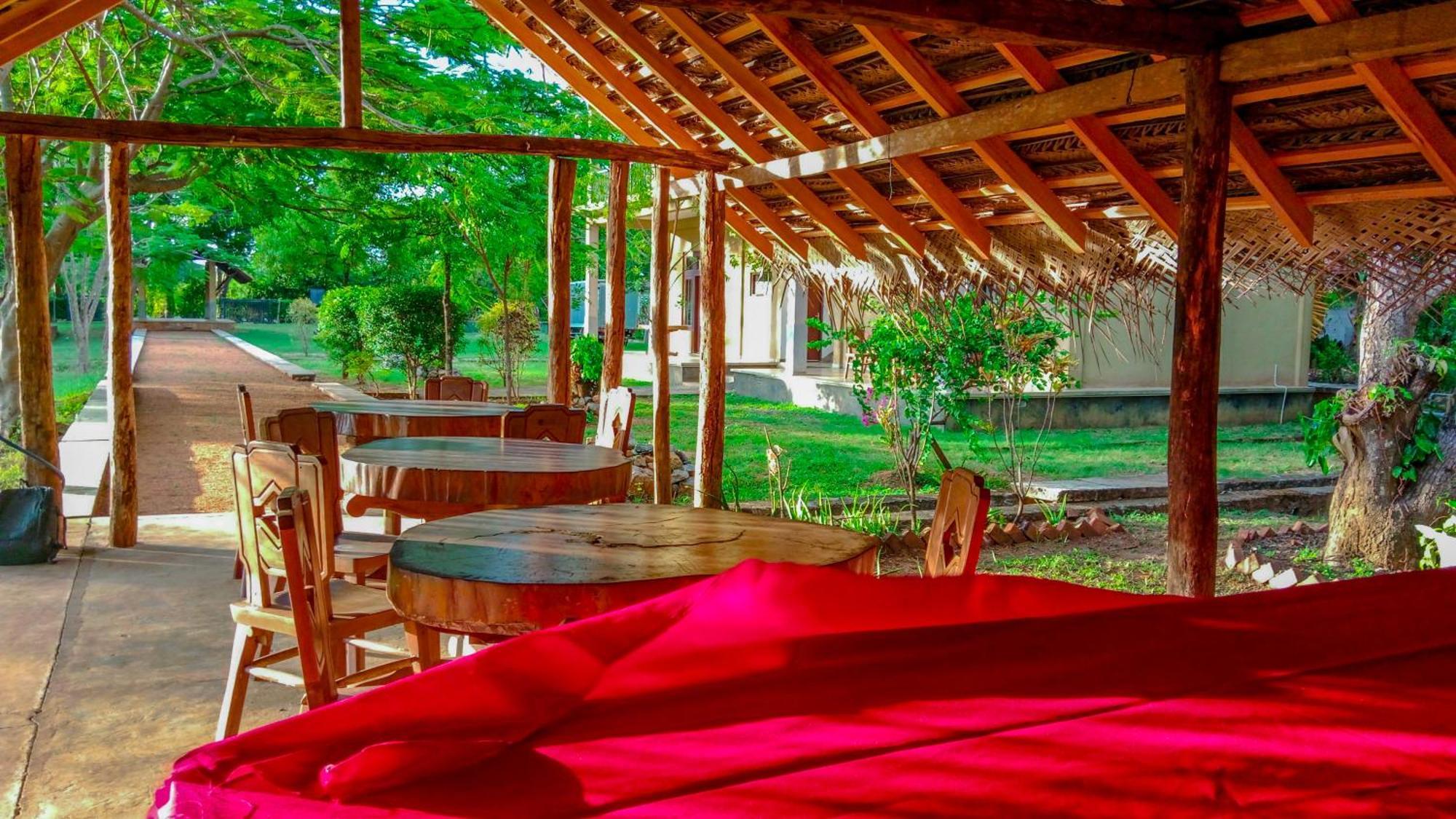 Sigiri Lanka Resort Sigiriya Bagian luar foto